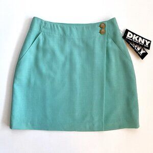 DKNY Mint Green 100% Wool Short Wrap Skirt Size 2, Vintage mid-1990s